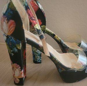Floral print platform shoes size 11